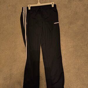 MEDUIM adidas LONG PANTS
